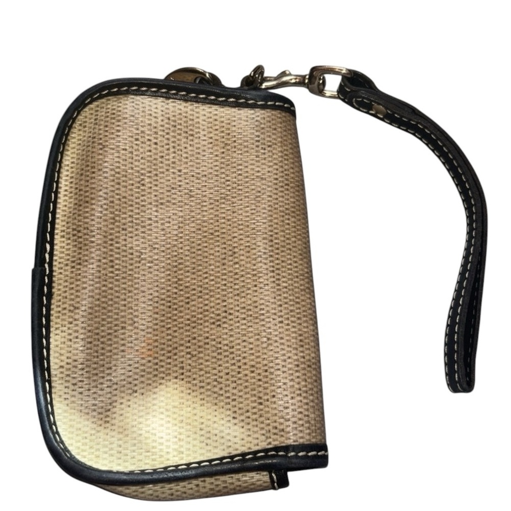 Very small Dooney & Bourke wristlet - Picture 4 of 5